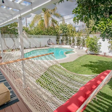 Enchanting Sherman Oaks Home With Pool Permit #Hsr Two One Zero Zero 2605 Los Angeles Exteriér fotografie