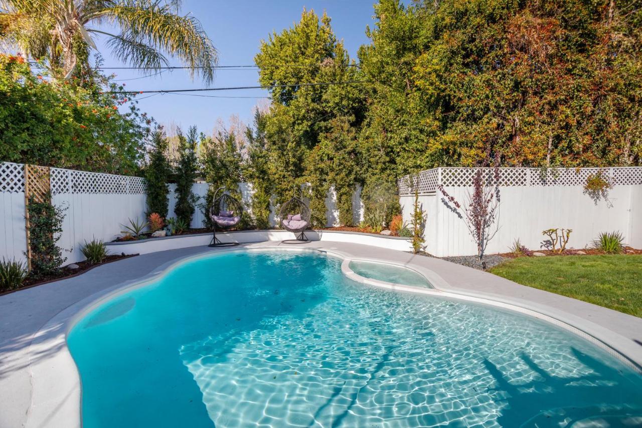Enchanting Sherman Oaks Home With Pool Permit #Hsr Two One Zero Zero 2605 Los Angeles Exteriér fotografie
