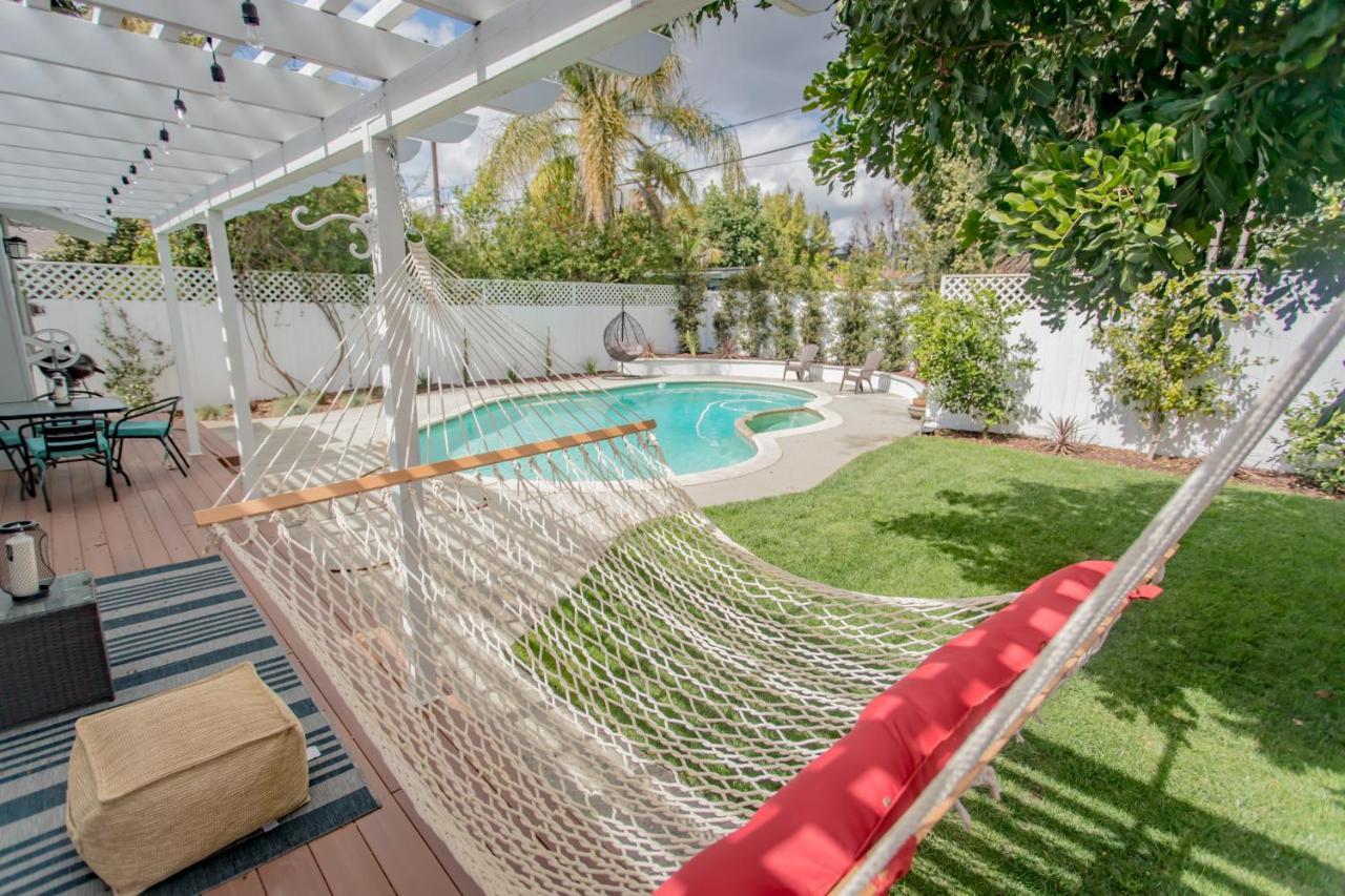 Enchanting Sherman Oaks Home With Pool Permit #Hsr Two One Zero Zero 2605 Los Angeles Exteriér fotografie